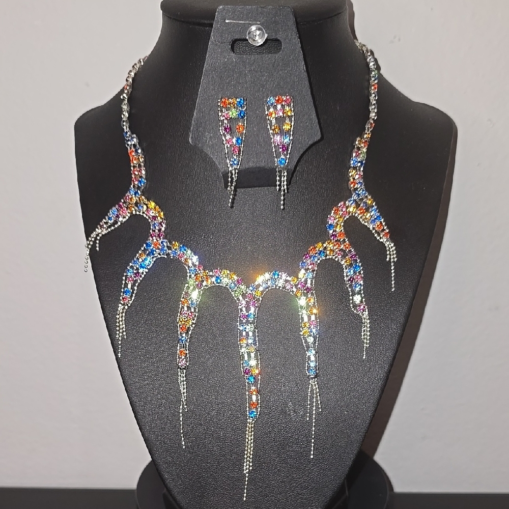 (N3) New Multicolor Crystal Necklace and Earring Set